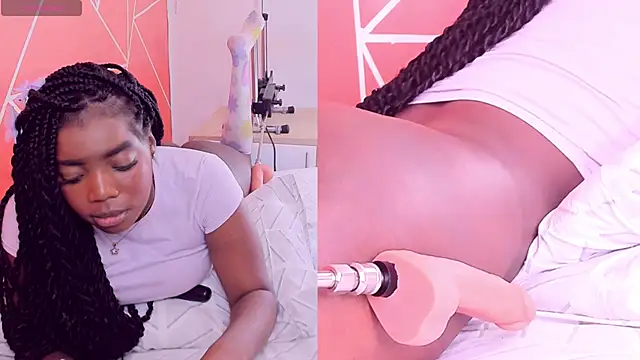 Snapshot of zoeethompson_cm chatting on 03.19.25 zoeethompson cm online show from 03.19.25