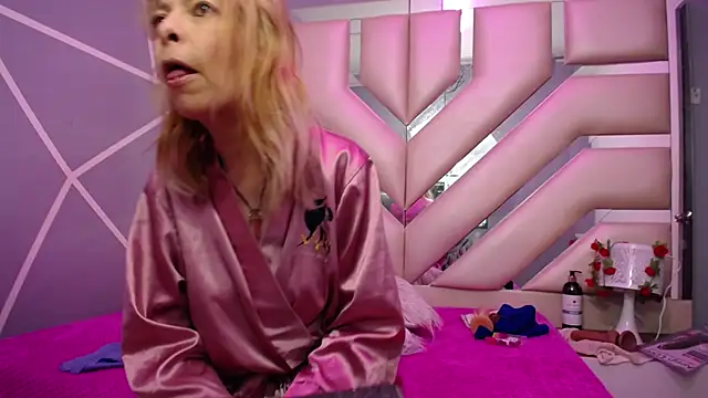 sophia ny online show from 02.24.25