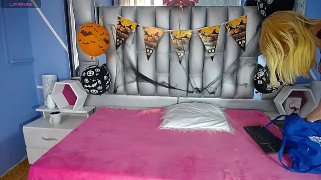 sophia ny online show from 10.30.25