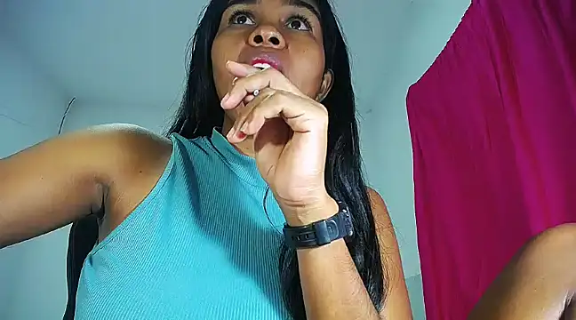 Snapshot of Sashabreck chatting on 02.03.25 Sashabreck online show from 02.03.25