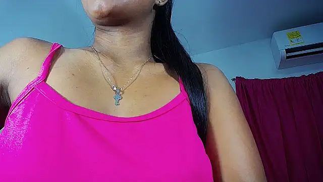 Snapshot of Sashabreck chatting on 06.27.26 Sashabreck online show from 06.27.26