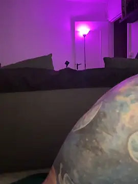 Snapshot of MartthaKatze chatting on 11.09.25 MartthaKatze online show from 11.09.25