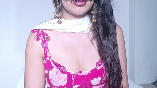 Snapshot of Aashika-Kaur chatting on 07.05.26 Aashika-Kaur online show from 07.05.26