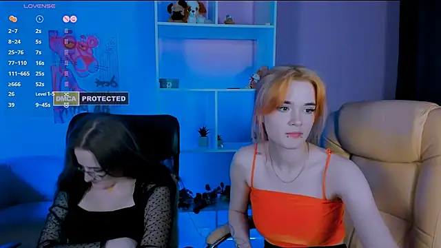 Snapshot of liana_kisses chatting on 01.08.25 liana kisses online show from 01.08.25