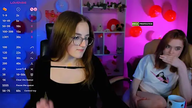 Snapshot of liana_kisses chatting on 02.14.25 liana kisses online show from 02.14.25