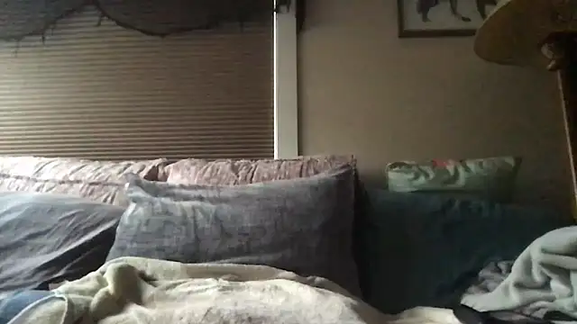 Snapshot of cliveokanagan24 chatting on 10.20.25 cliveokanagan24 online show from 10.20.25