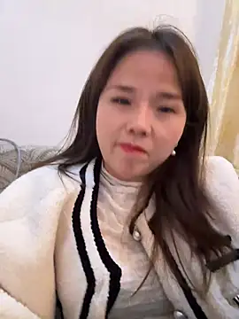 Efangfang online show from 01.18.25