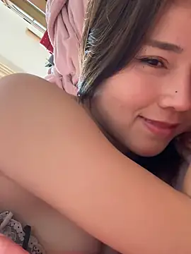 Efangfang online show from 01.30.25