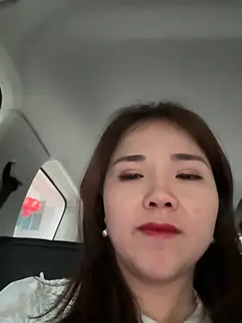 Efangfang online show from 02.07.25