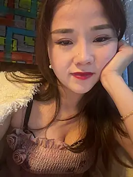 Efangfang online show from 03.06.25