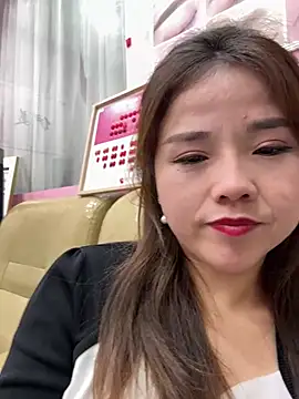 Efangfang online show from 03.11.25