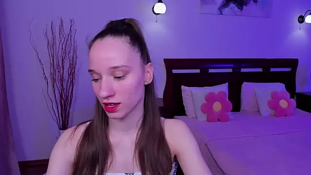 StaceySunny online show from 03.04.26