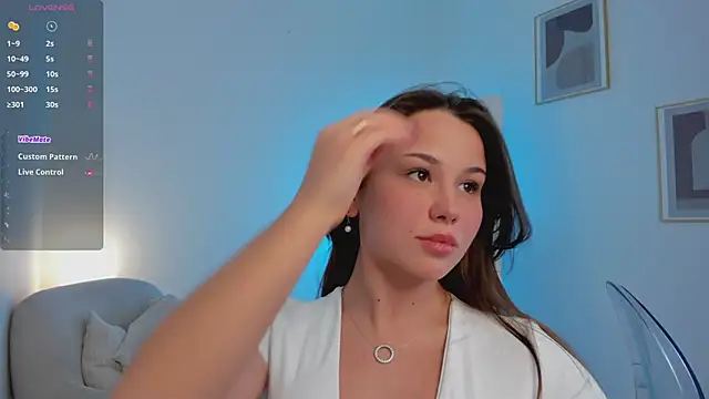 EmiliaDreams online show from 02.13.25