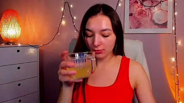 Meagn Extasy online show from 03.04.25