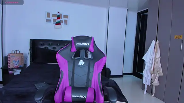 Meghan As online show from 12.28.24