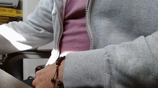 Snapshot of MrKunilingue chatting on 03.10.26 MrKunilingue online show from 03.10.26