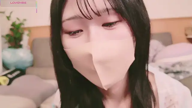 Conatsu online show from 03.03.25