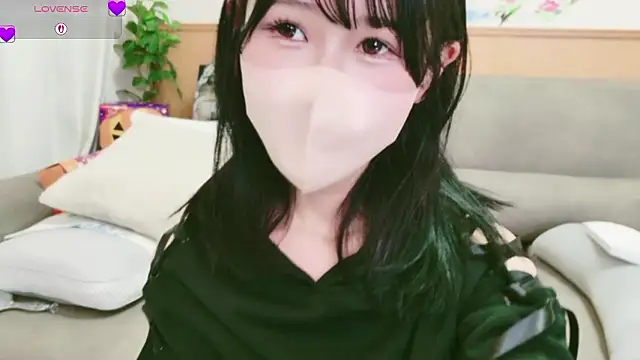 Conatsu online show from 10.25.25