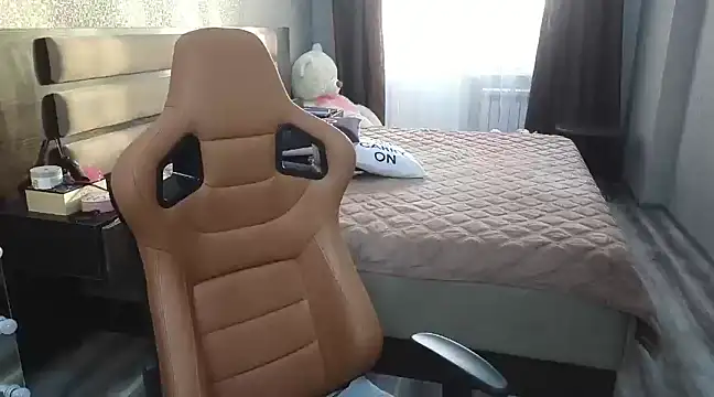 KimDavisBaby online show from 03.15.25