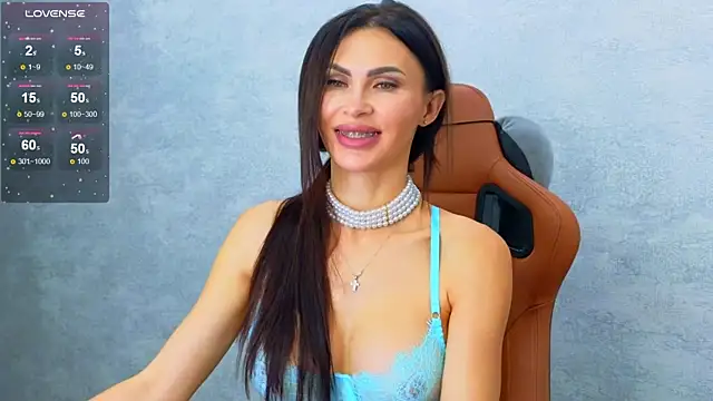 KimDavisBaby online show from 10.04.25