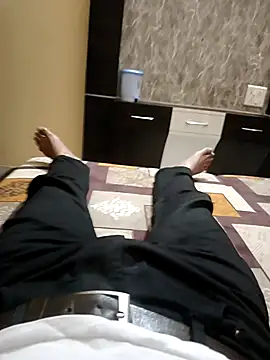 Snapshot of DudeBoyBad chatting on 10.29.25 DudeBoyBad online show from 10.29.25