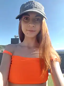 Valentcouple online show from 12.25.24