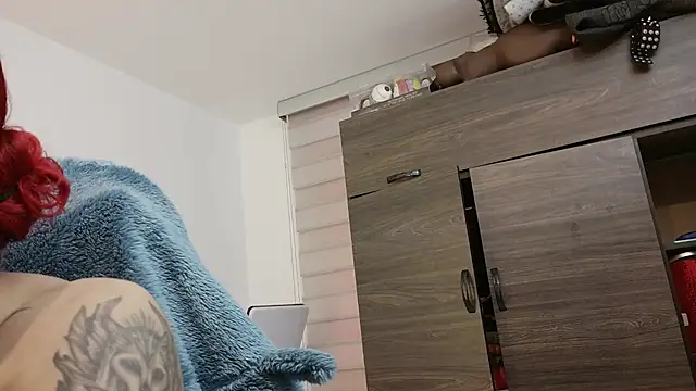 selene red  online show from 07.21.26