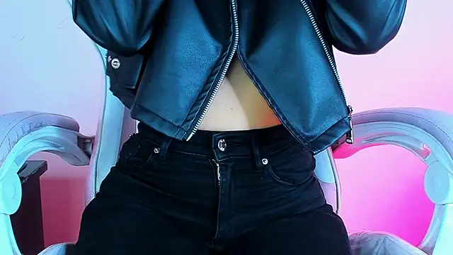 Staicy Nasty online show from 09.18.25