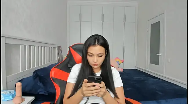 Missykitty01 online show from 01.30.25