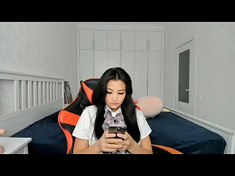 Missykitty01 online show from 09.29.25