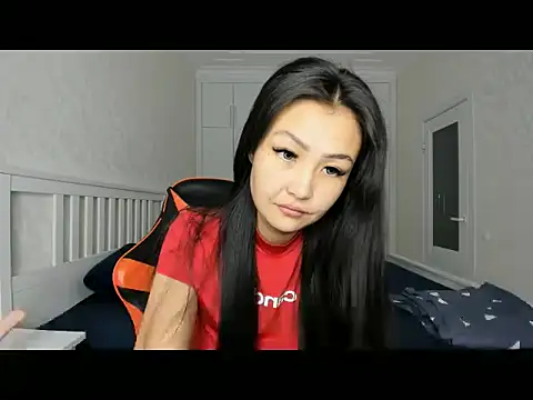 Missykitty01 online show from 10.18.25