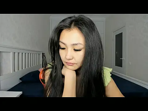 Missykitty01 online show from 10.28.25