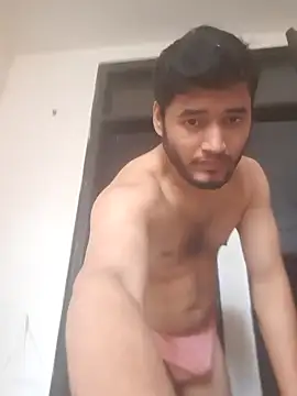 Snapshot of Desiglass_sex chatting on 10.24.25 Desiglass sex online show from 10.24.25