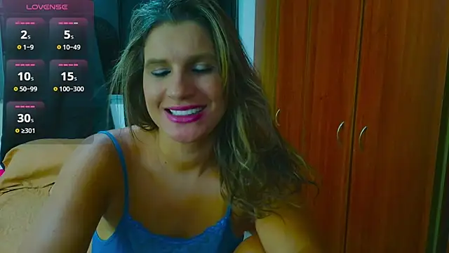 Snapshot of dalila_sexxx chatting on 02.21.25 dalila sexxx online show from 02.21.25