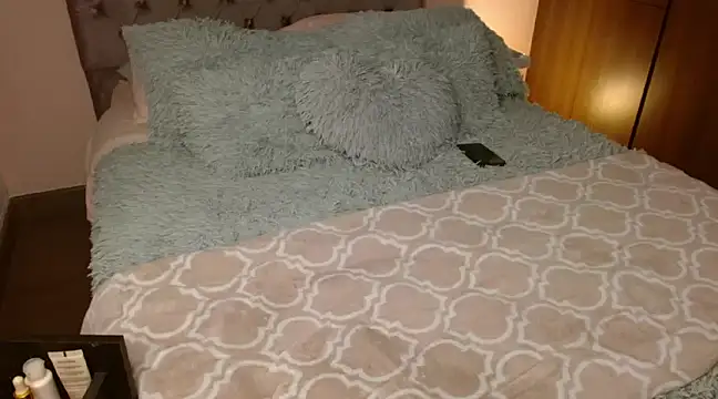 Roussmariehenao online show from 01.19.25