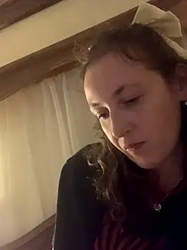 Snapshot of Littlelolo60 chatting on 12.22.25 Littlelolo60 online show from 12.22.25