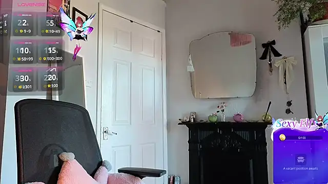 Snapshot of Littlelolo60 chatting on 02.14.26 Littlelolo60 online show from 02.14.26