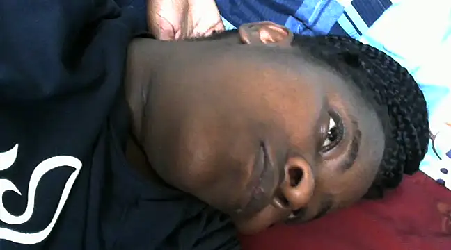 Snapshot of blue_ivy2211 chatting on 01.21.25 blue ivy2211 online show from 01.21.25