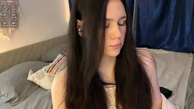 jennetdoll online show from 02.05.25