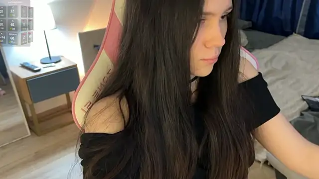 jennetdoll online show from 02.15.25