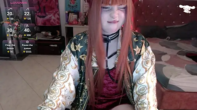 Snapshot of Avril2001 chatting on 05.29.26 Avril2001 online show from 05.29.26