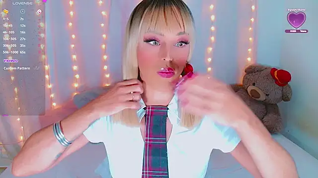 AlanaBekeer online show from 10.02.25