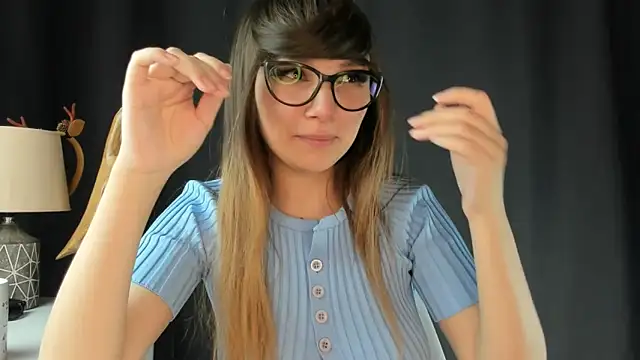 Snapshot of Kelly__bon chatting on 03.13.25 Kelly bon online show from 03.13.25