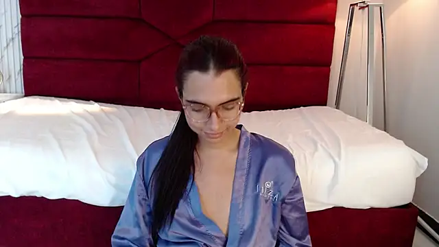 sara saenz99 online show from 02.01.25