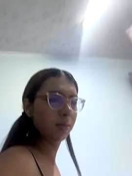 sara saenz99 online show from 11.01.25