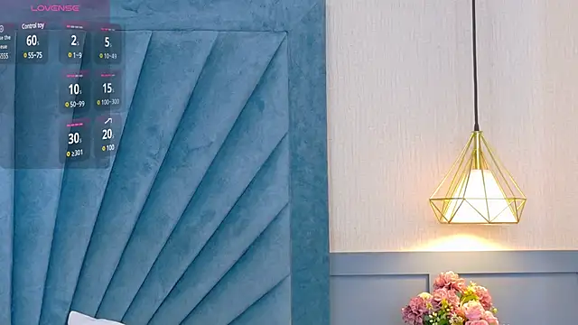 Snapshot of Camille_Torres chatting on 03.01.25 Camille Torres online show from 03.01.25