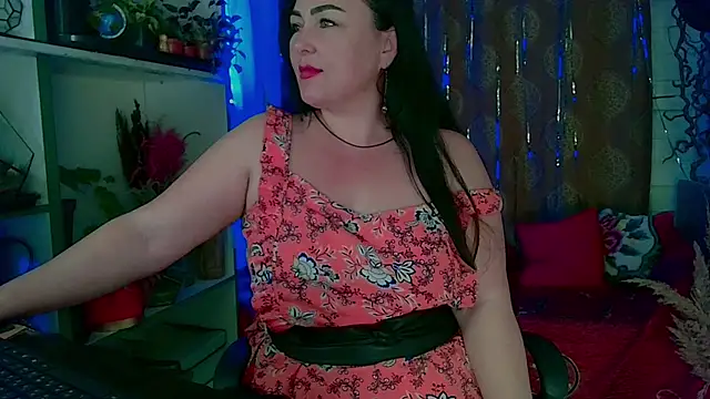 Snapshot of _Cloud_Atlas_ chatting on 01.17.25  Cloud Atlas  online show from 01.17.25