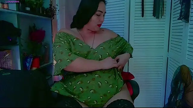 Snapshot of _Cloud_Atlas_ chatting on 02.25.25  Cloud Atlas  online show from 02.25.25