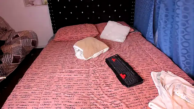 valerie luxe  online show from 02.21.25