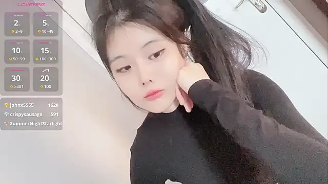 Snapshot of Qedgjwyz1 chatting on 01.13.25 Qedgjwyz1 online show from 01.13.25